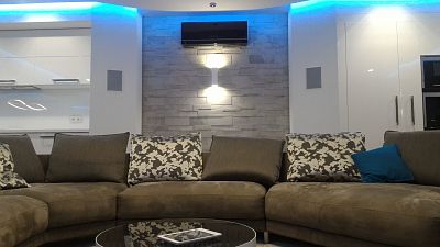  (Smart Apartment for M. Monroe)