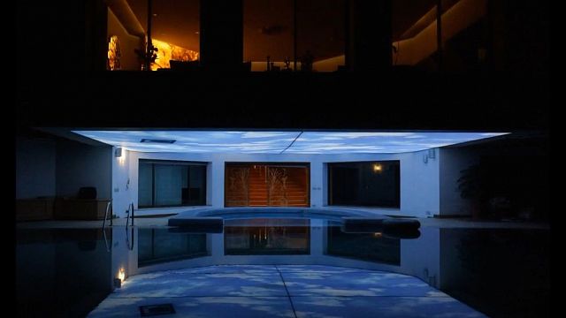 Уличный скрытый домашний кинотеатр